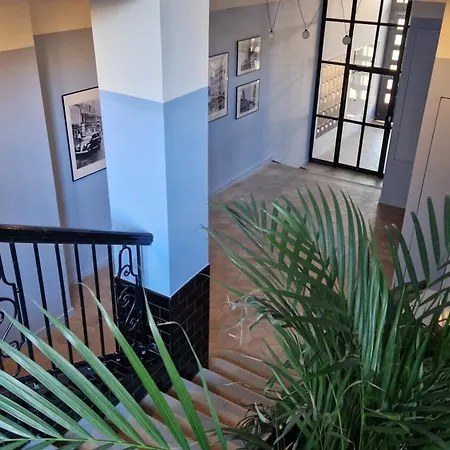 Gellerico Deak Square Апарт-отель 4*