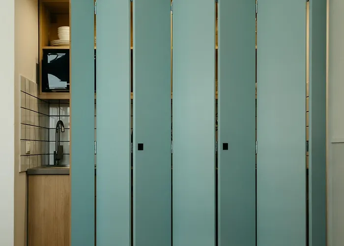 Апарт-отель Gellerico Deak Square 4*