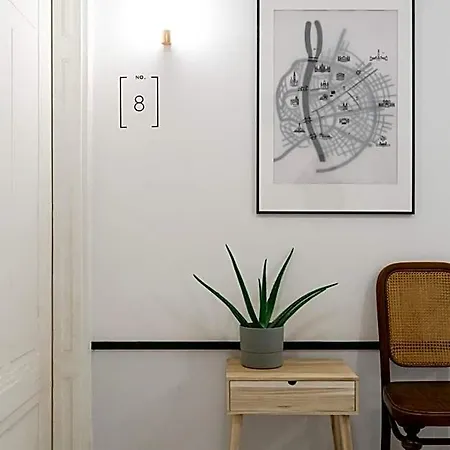 Gellerico Deak Square Hotel de apartamente 4*